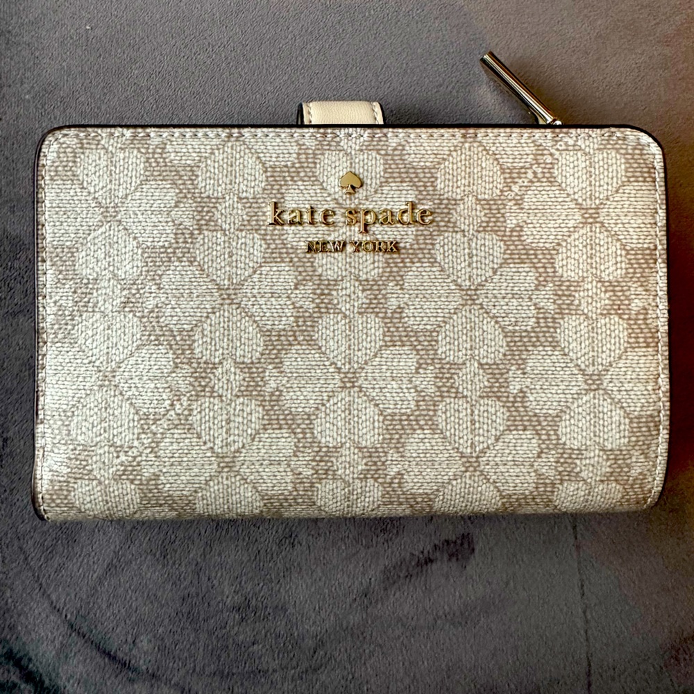 Kate Spade - spade flower wallet